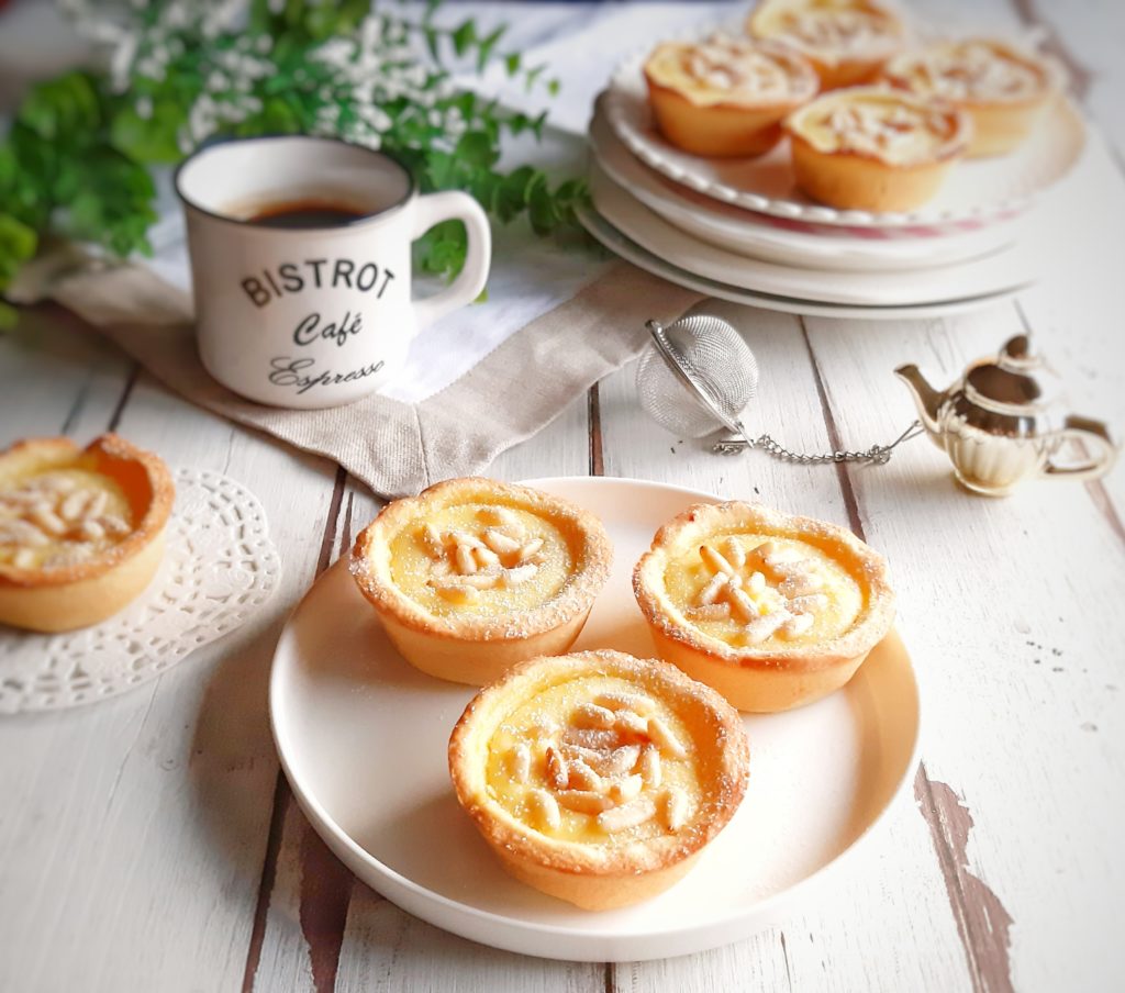 (Italiano) Mini crostate con ricotta e pinoli - My Own Sweet